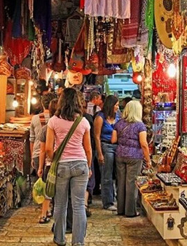 Private Delhi Shopping Tour – Markets, Designer Boutiques & Handicraft Emporiums