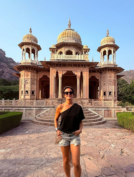9 Days Royal Rajasthan Tour with Romantic Island Stay at Jaisamand Lake