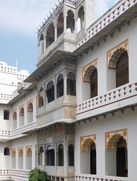 8 Days Royal Tour of India – Delhi, Agra, Jaipur, Jodhpur & Udaipur Heritage Circuit